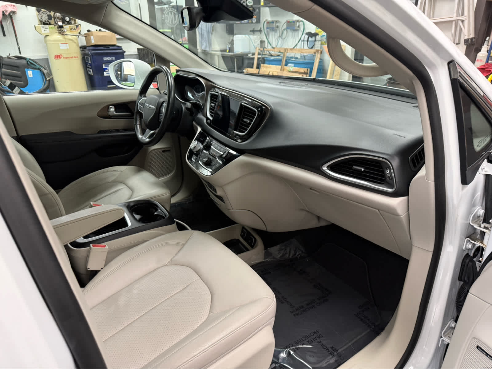 2019 Chrysler Pacifica Touring L Plus