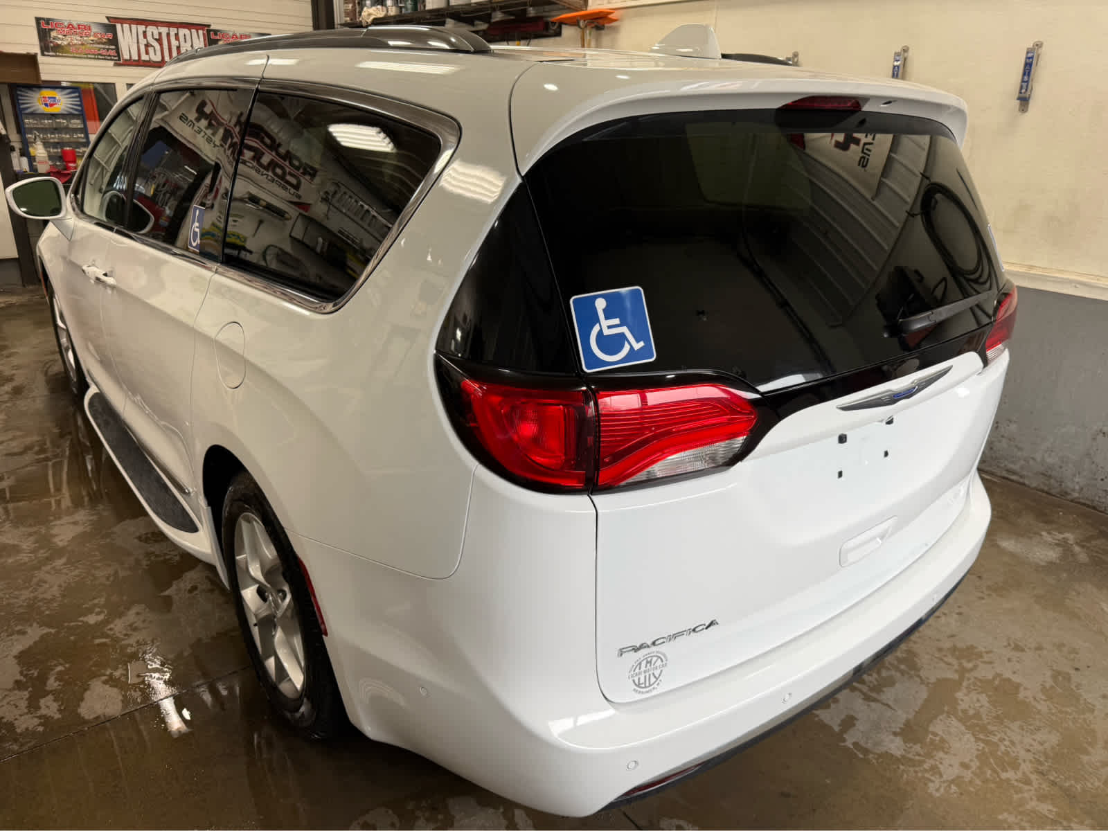 2019 Chrysler Pacifica Touring L Plus