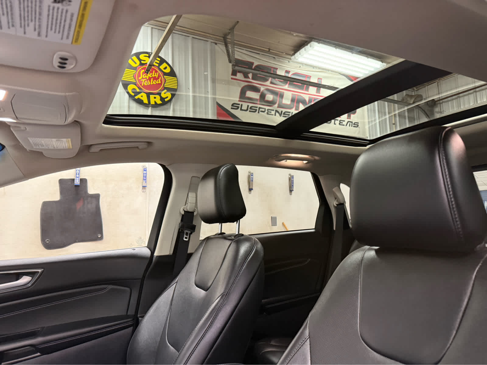 2020 Ford Edge Titanium