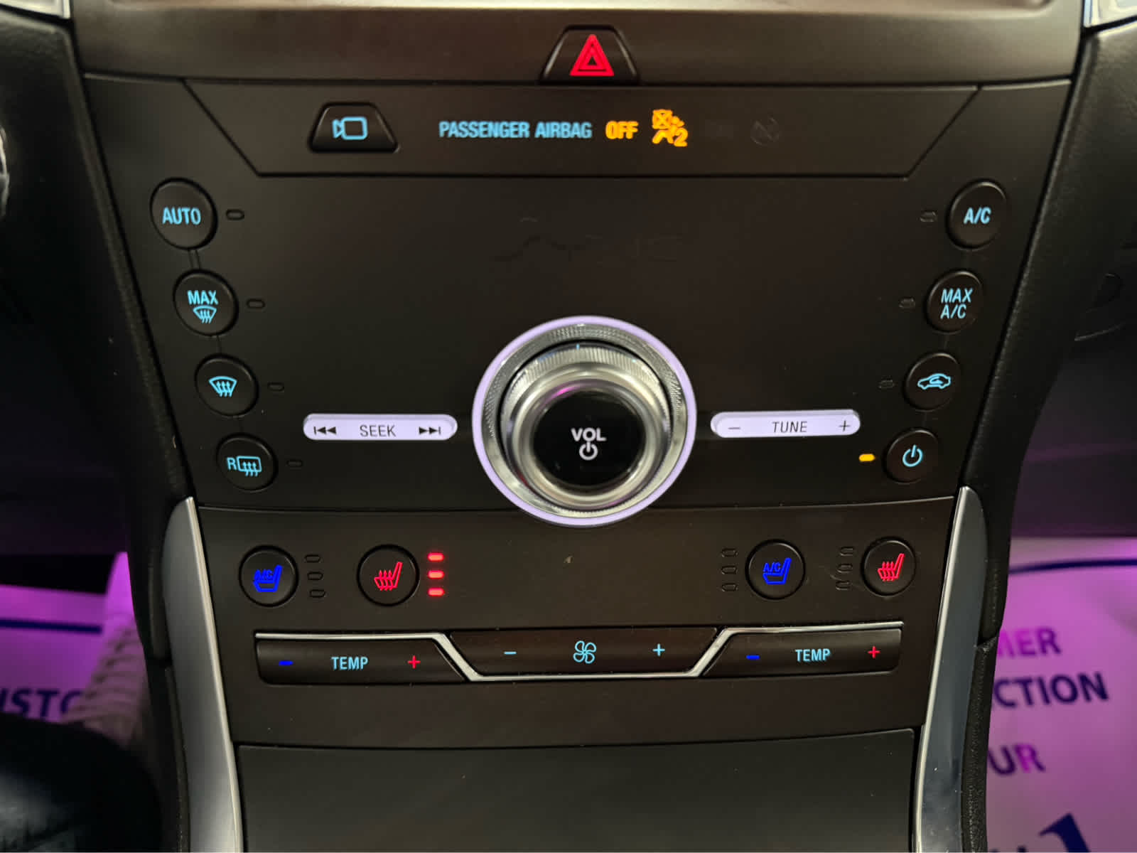 2020 Ford Edge Titanium