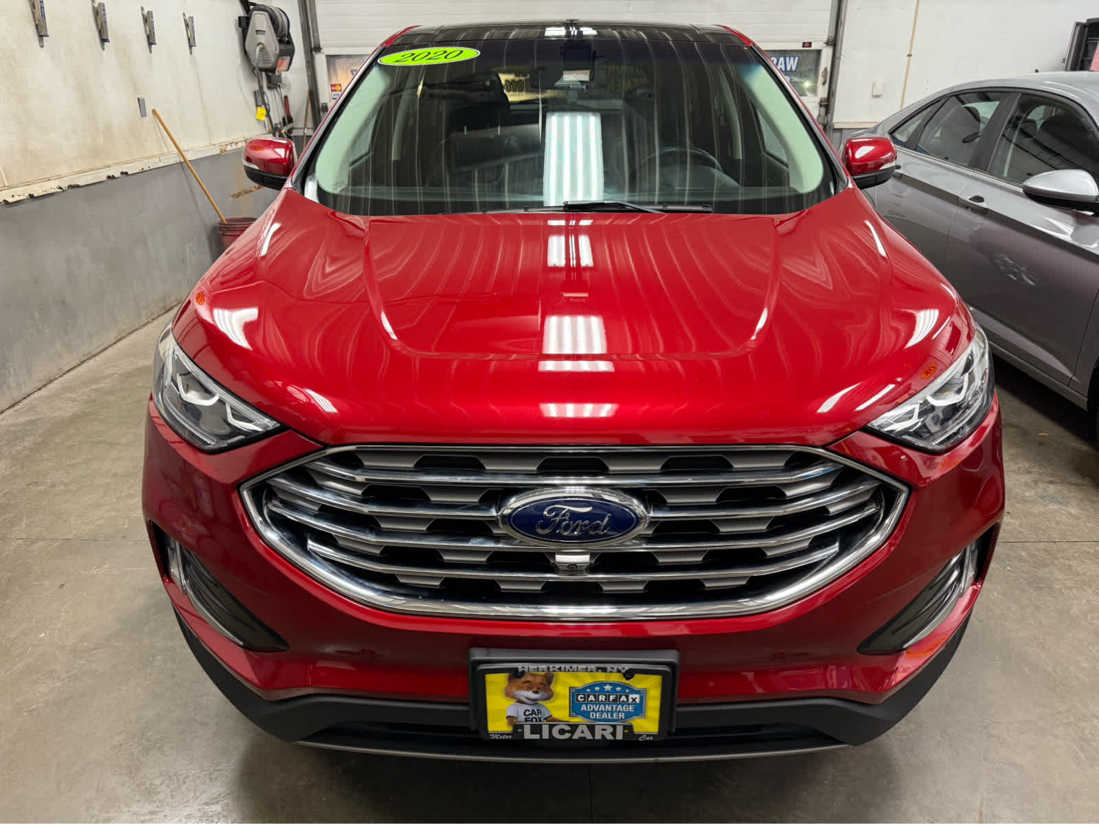 2020 Ford Edge Titanium