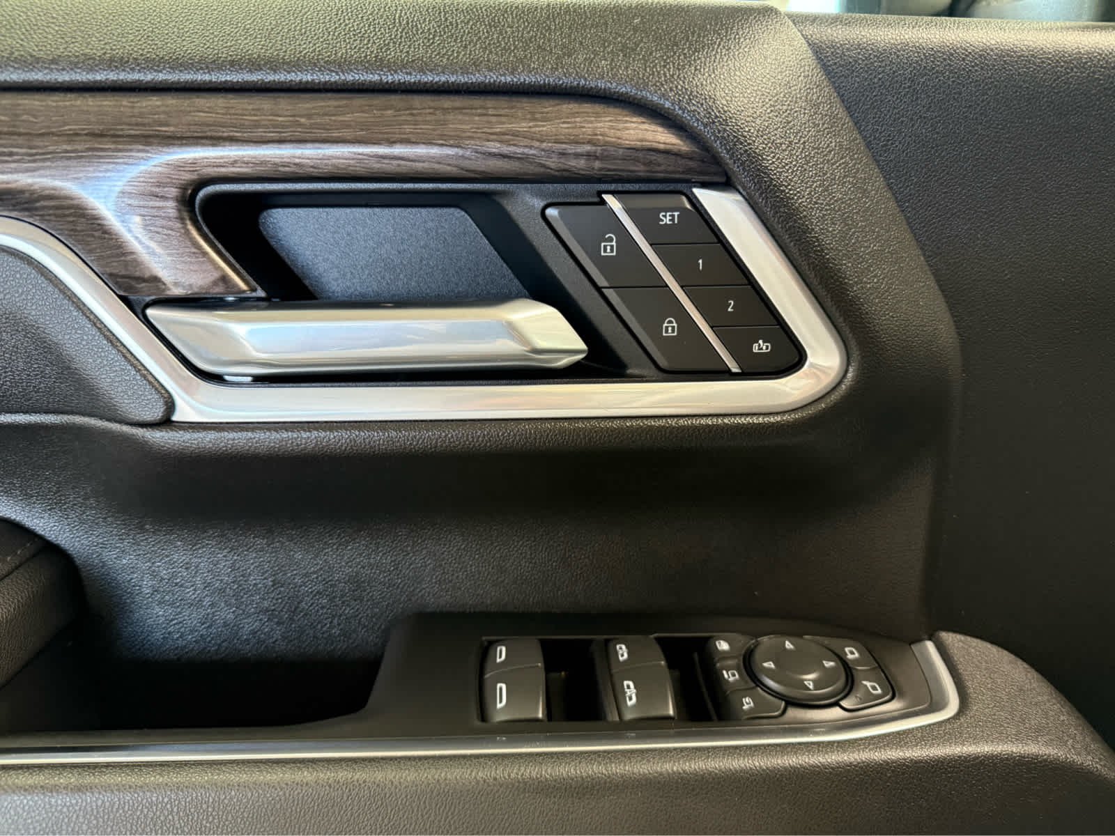 2025 Chevrolet Silverado 3500HD LTZ