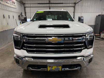 2025 Chevrolet Silverado 3500HD LTZ