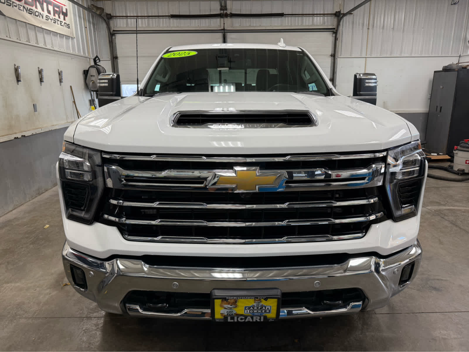 2025 Chevrolet Silverado 3500HD LTZ