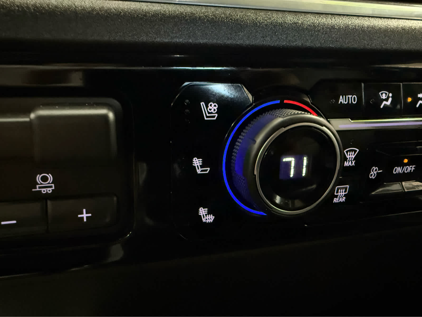 2025 Chevrolet Silverado 3500HD LTZ