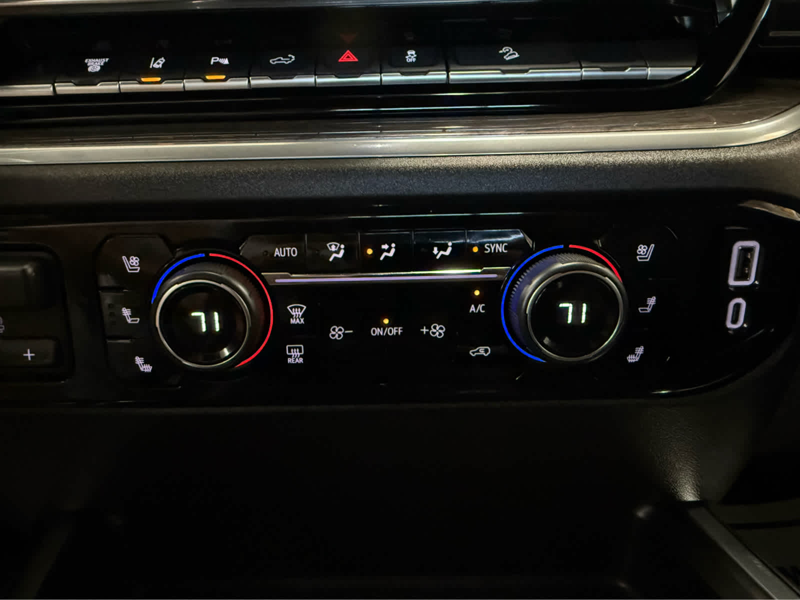 2025 Chevrolet Silverado 3500HD LTZ