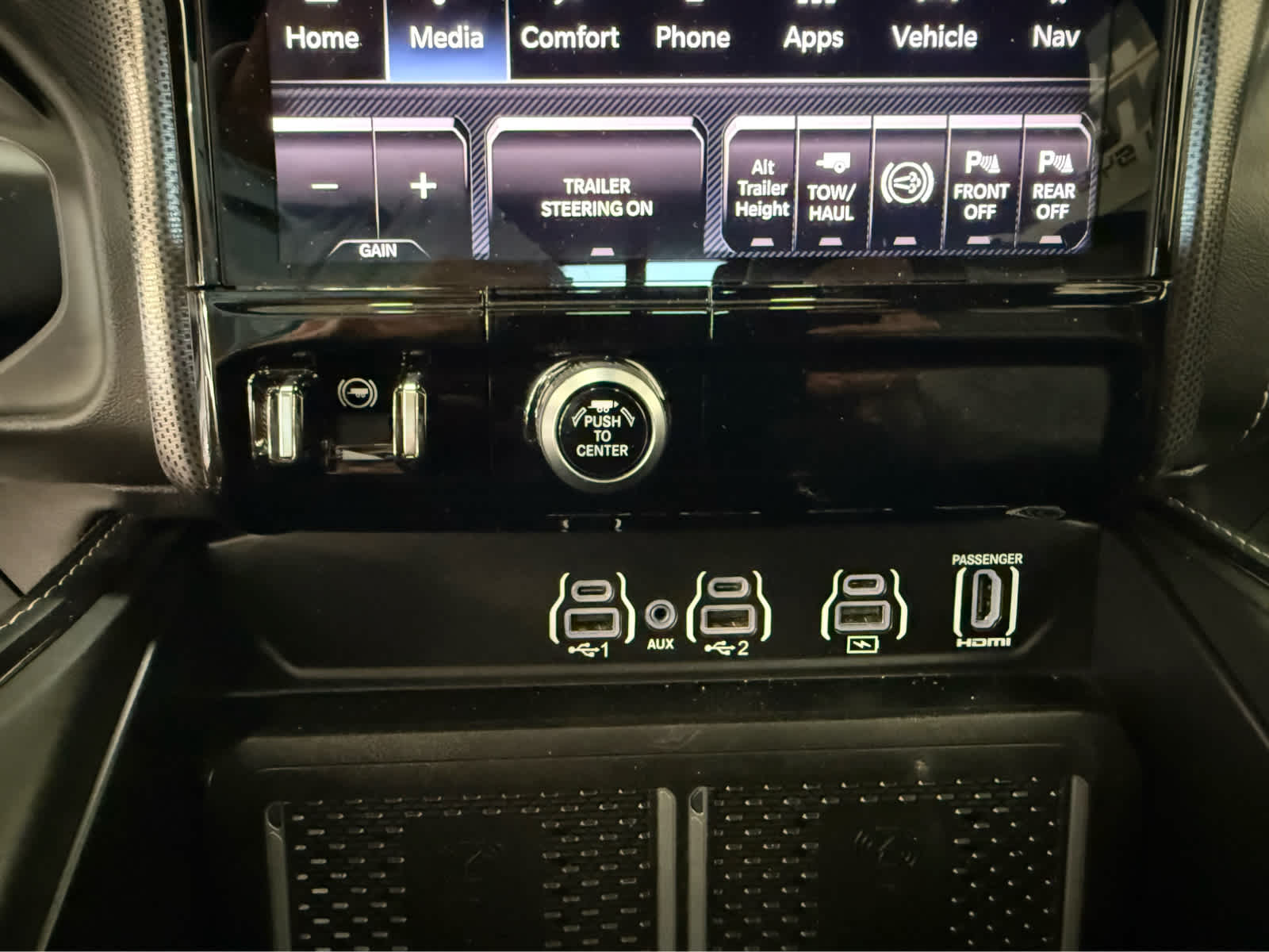 2025 RAM 3500 Limited