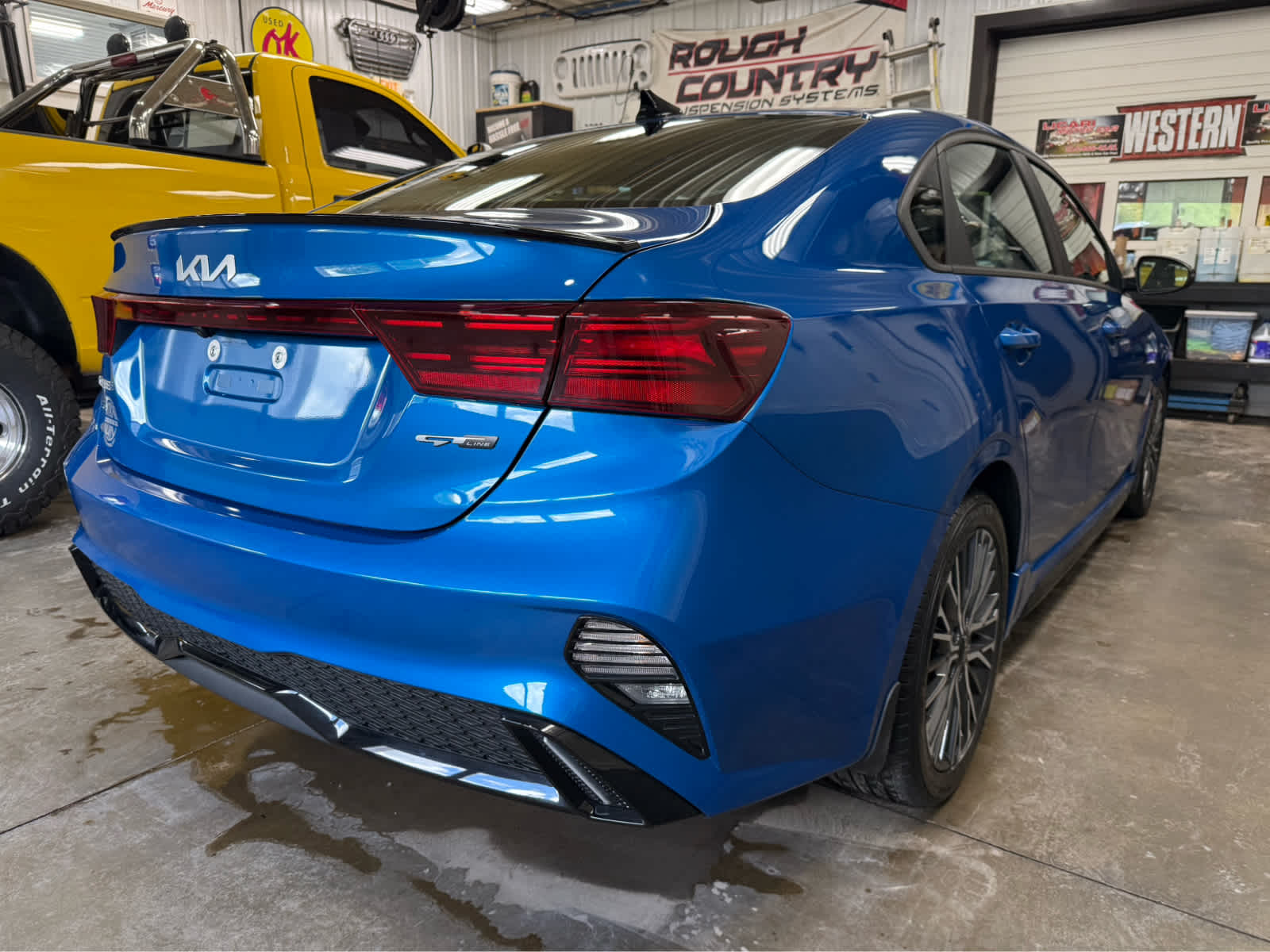 2023 Kia Forte GT-Line