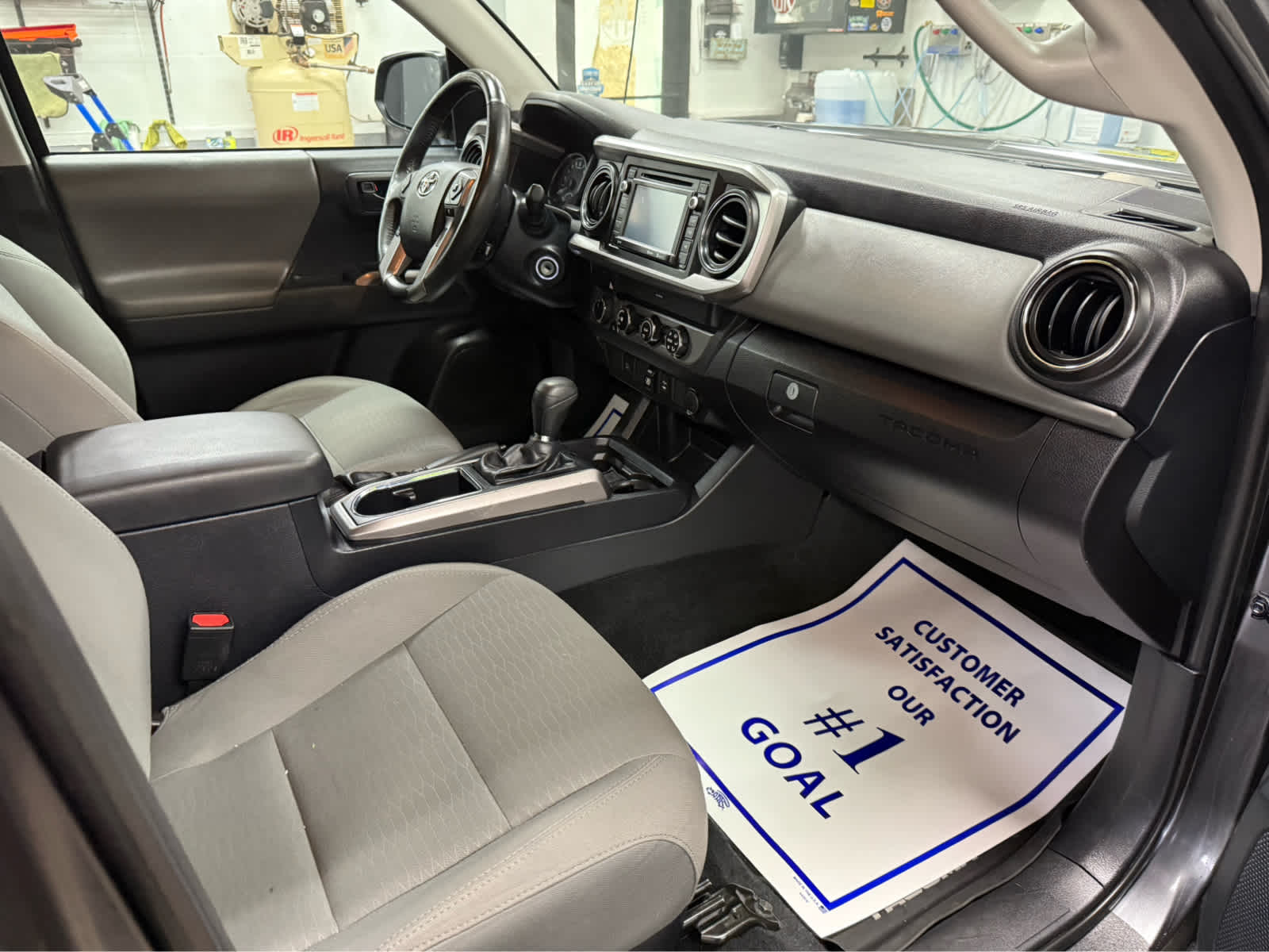 2019 Toyota Tacoma SR5