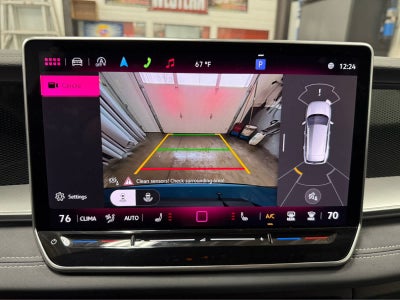 2025 Volkswagen Tiguan SE R-Line Black