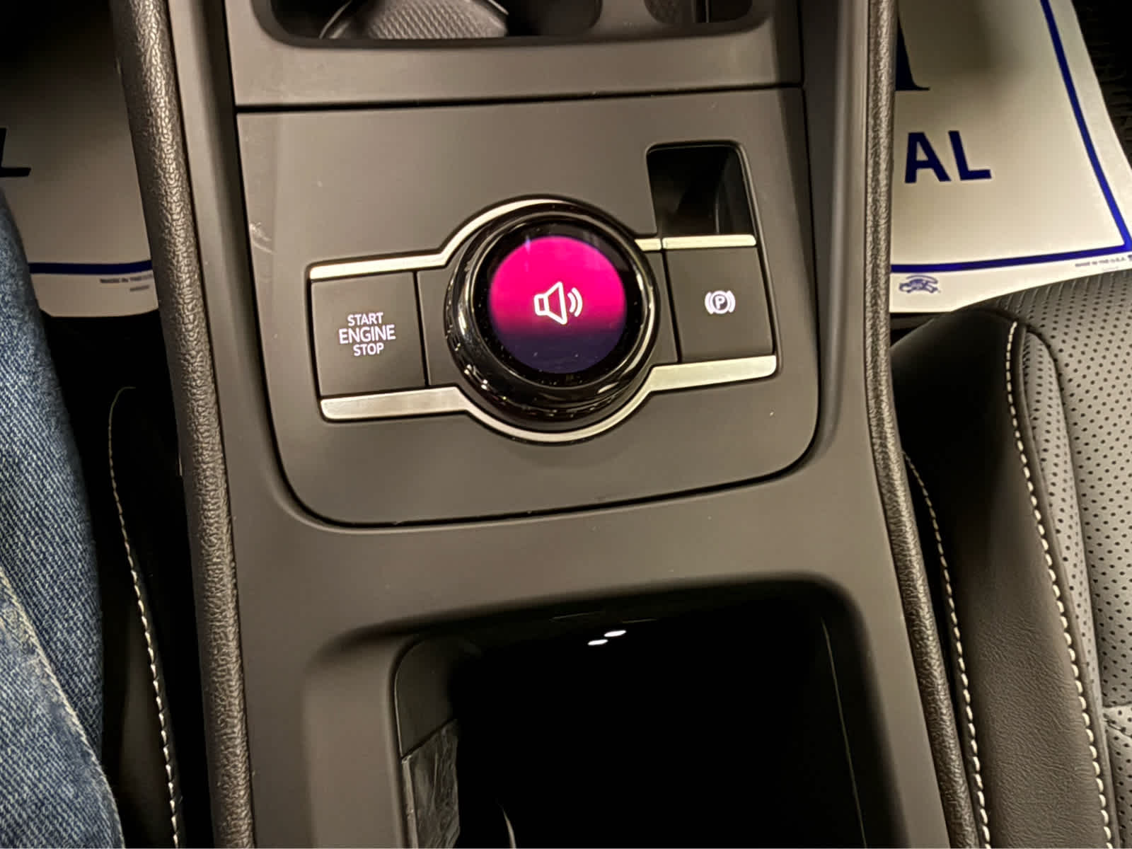 2025 Volkswagen Tiguan SE R-Line Black