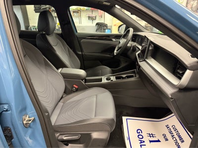 2025 Volkswagen Tiguan SE R-Line Black