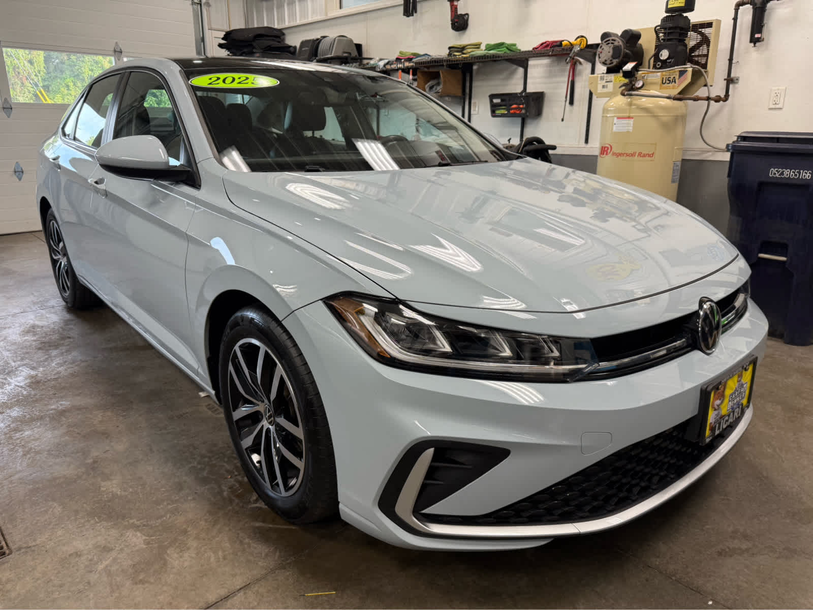 2025 Volkswagen Jetta SE