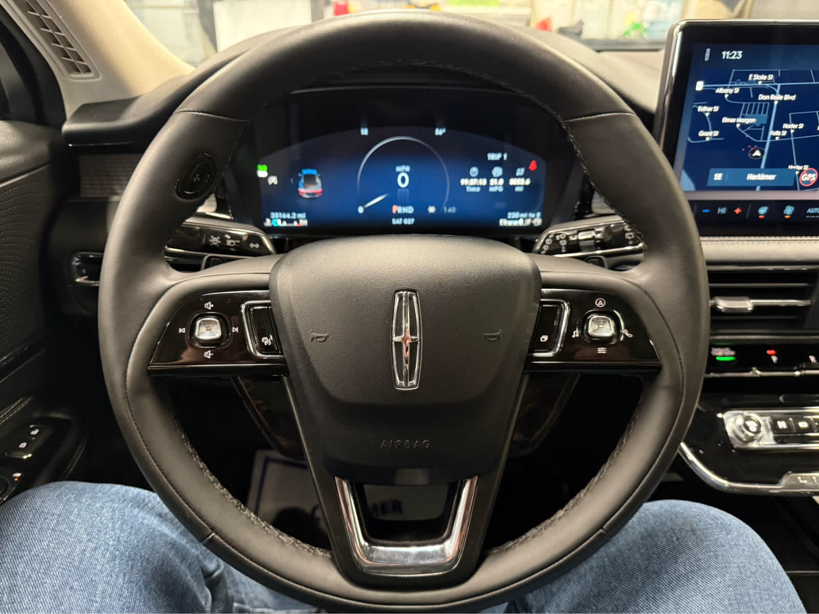 2023 Lincoln Corsair Standard
