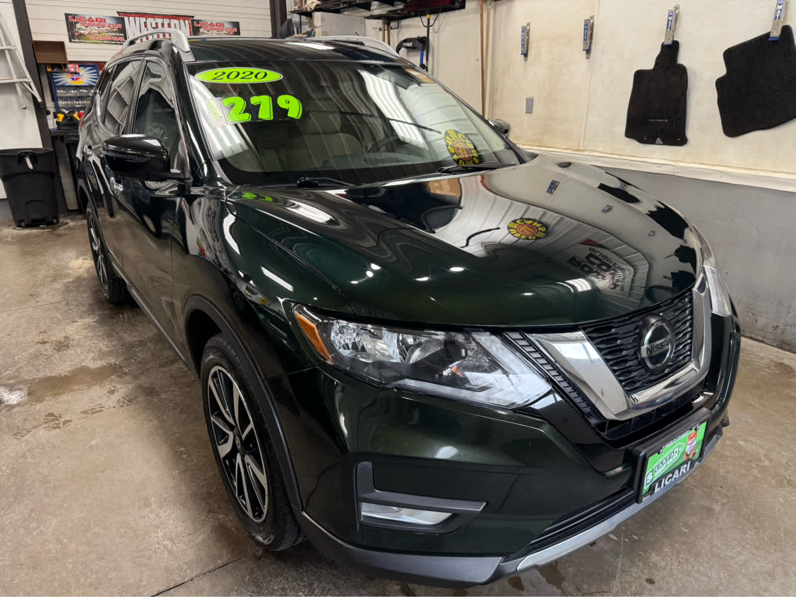2020 Nissan Rogue SL