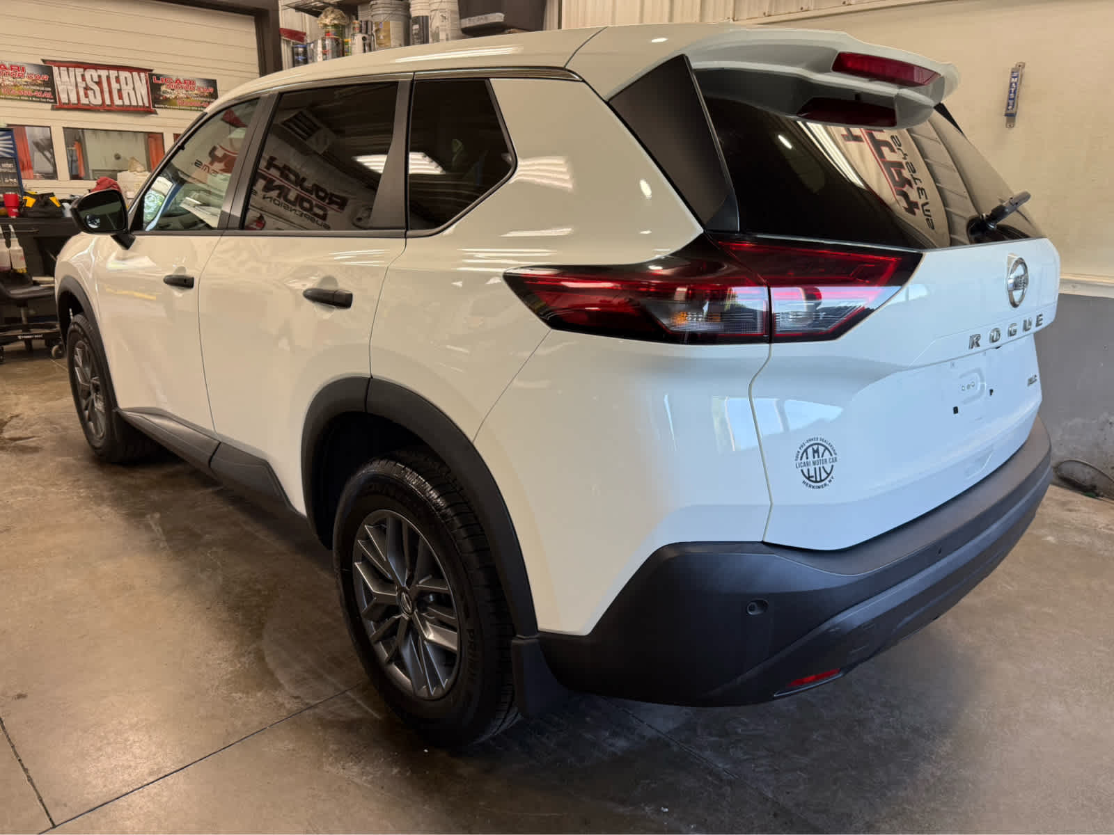 2021 Nissan Rogue S