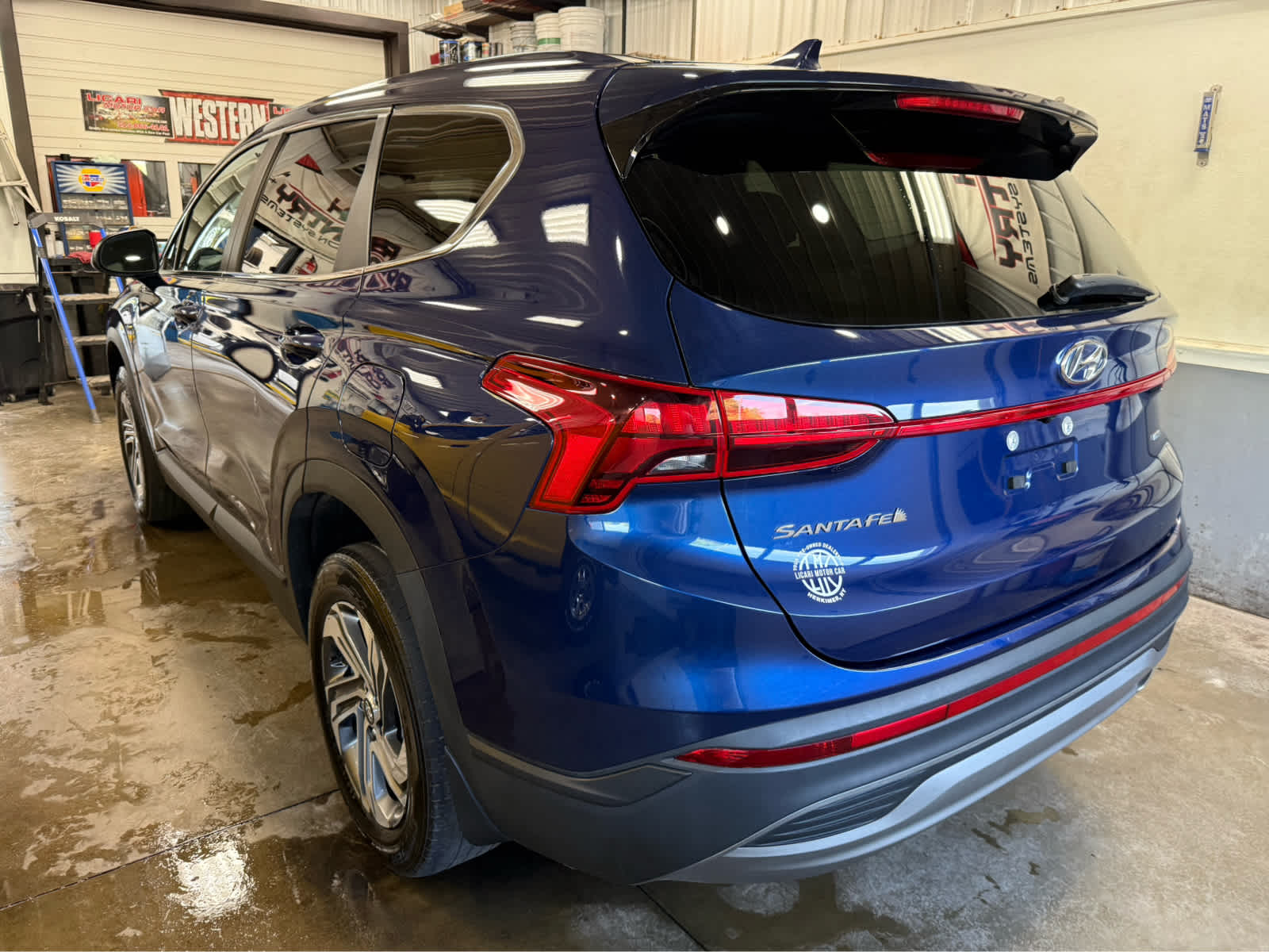 2023 Hyundai Santa Fe SE