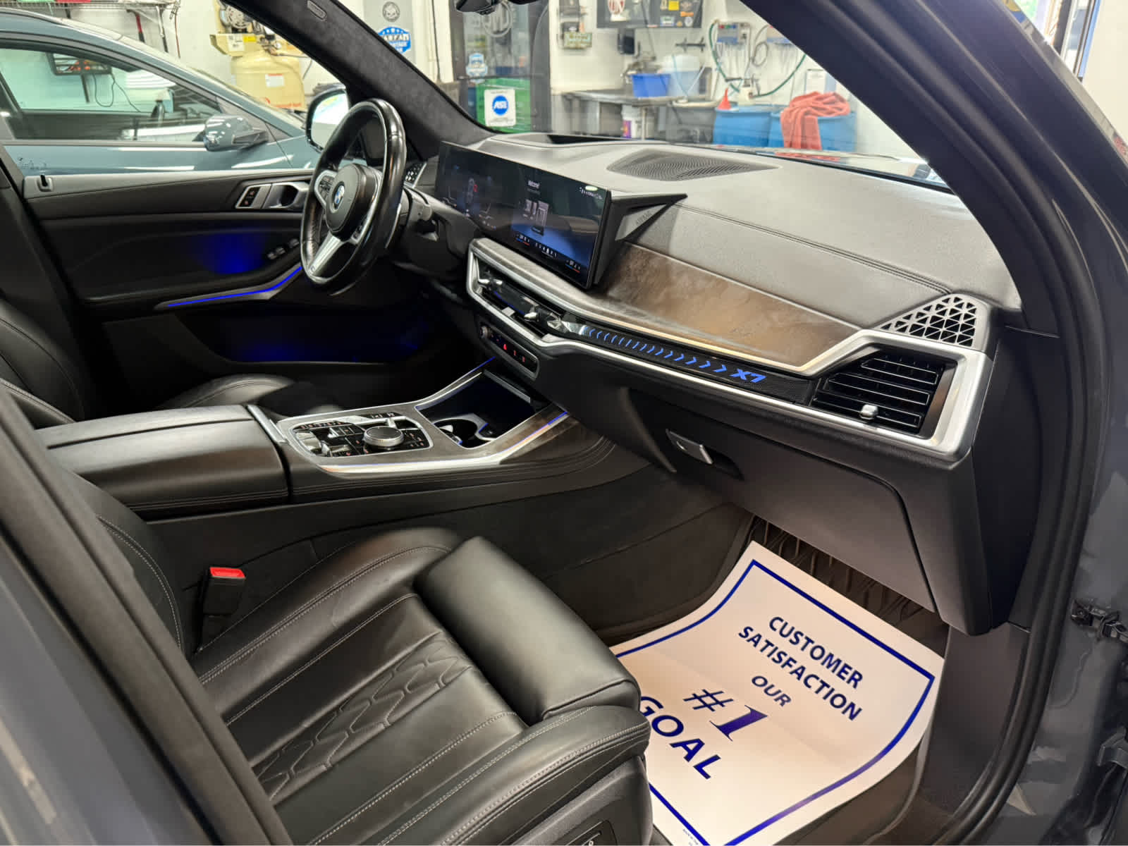 2024 BMW X7 xDrive40i xDrive40i