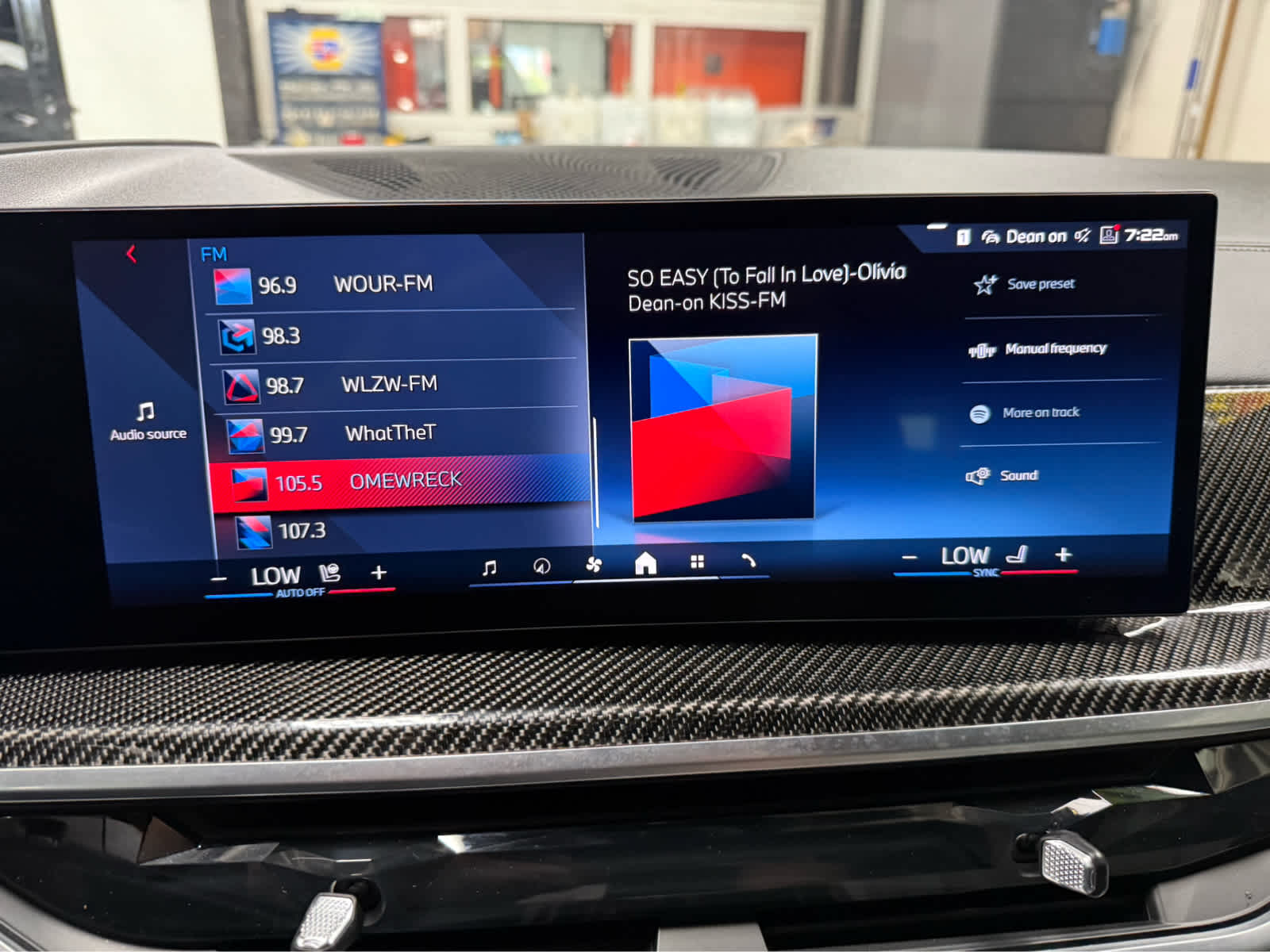 2025 BMW X5 M60i M60i