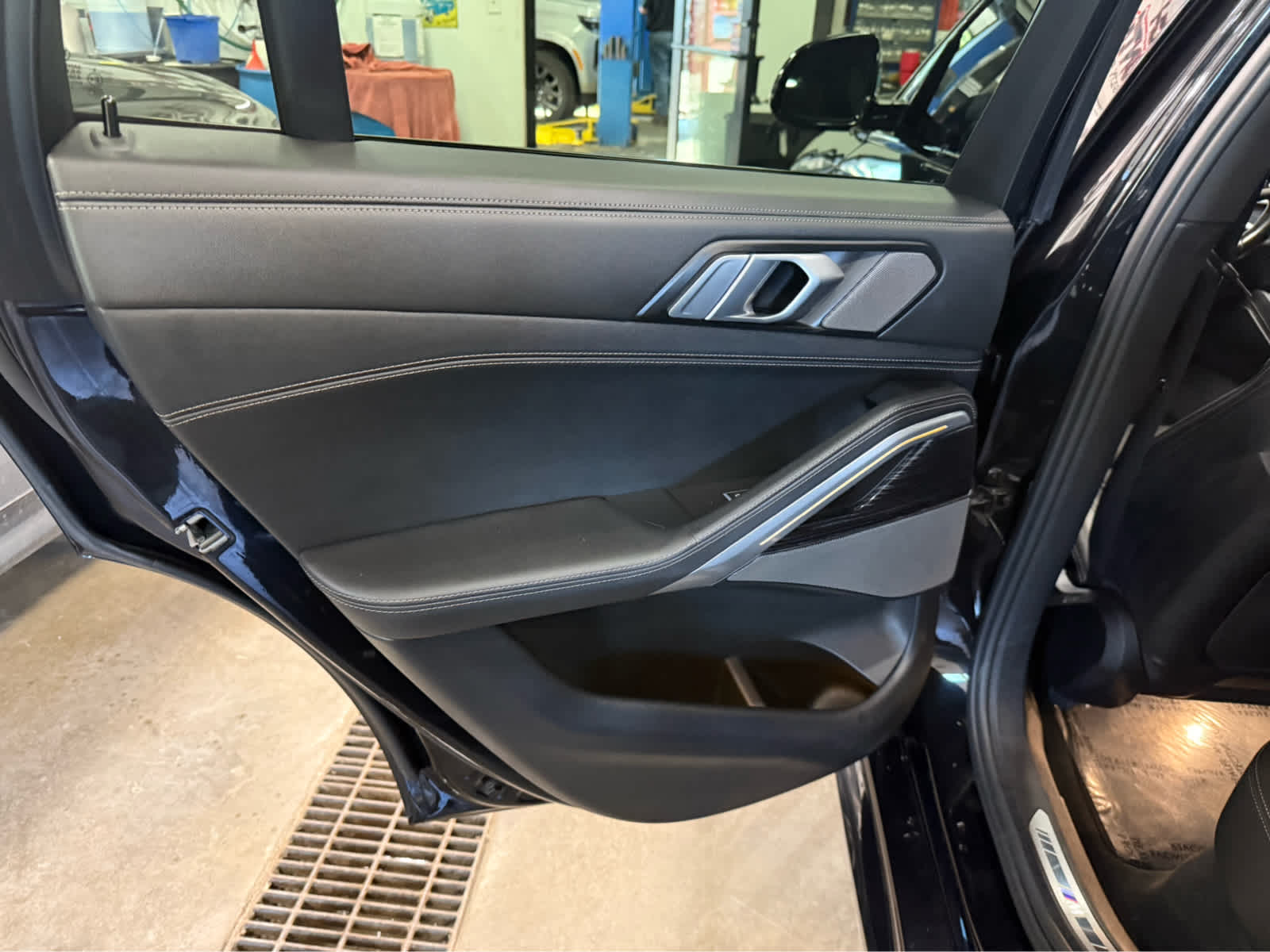 2024 BMW X6 xDrive40i xDrive40i