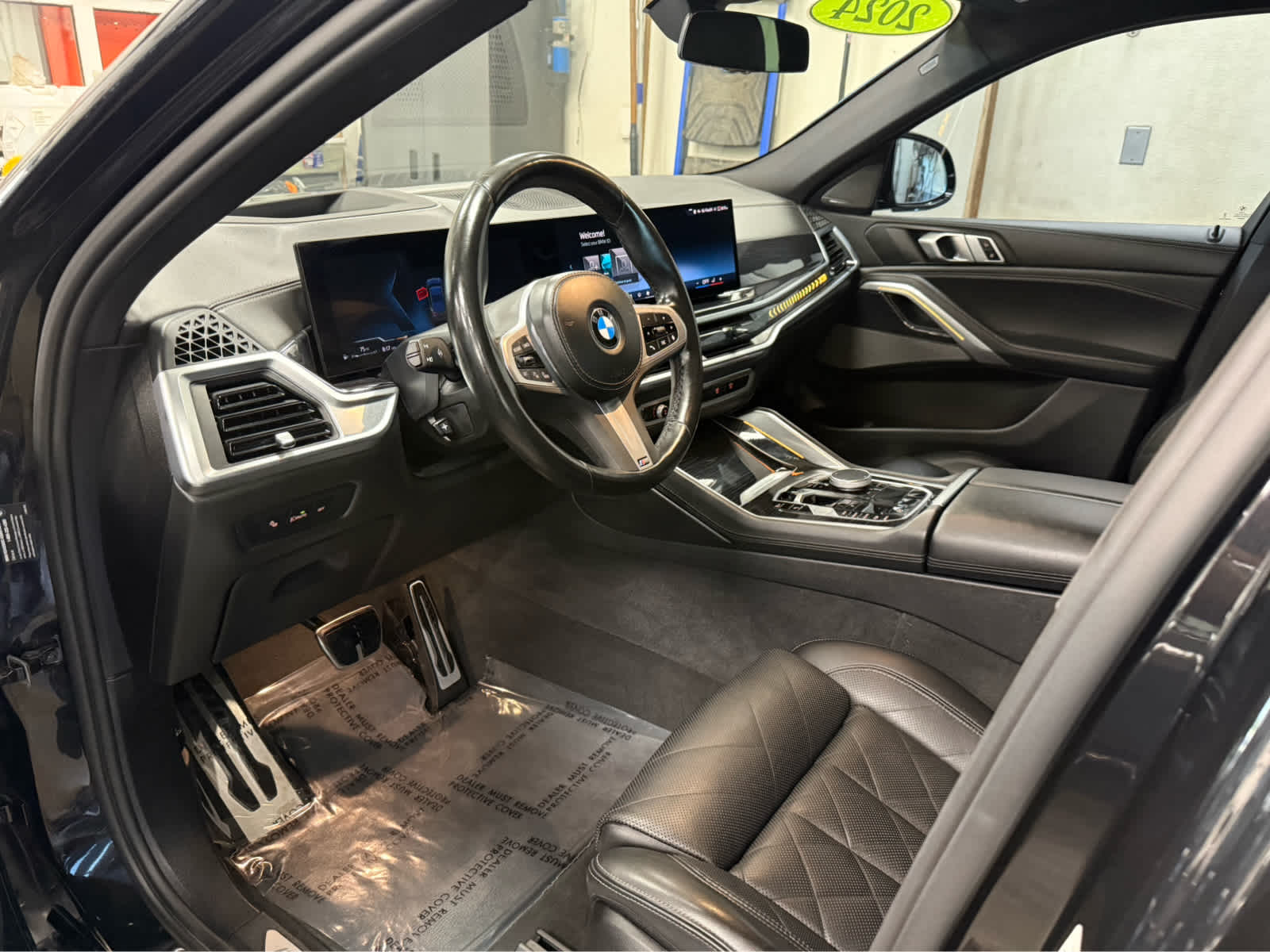 2024 BMW X6 xDrive40i xDrive40i