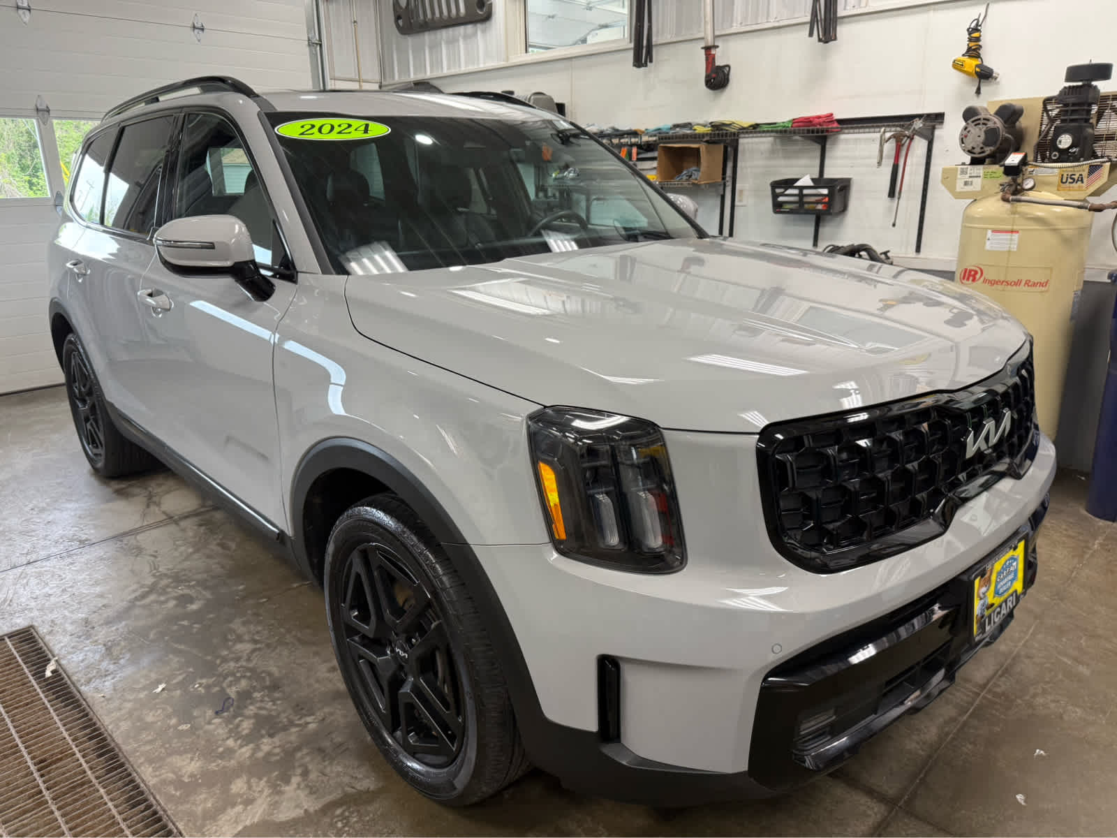 2024 Kia Telluride SX Prestige X-Line