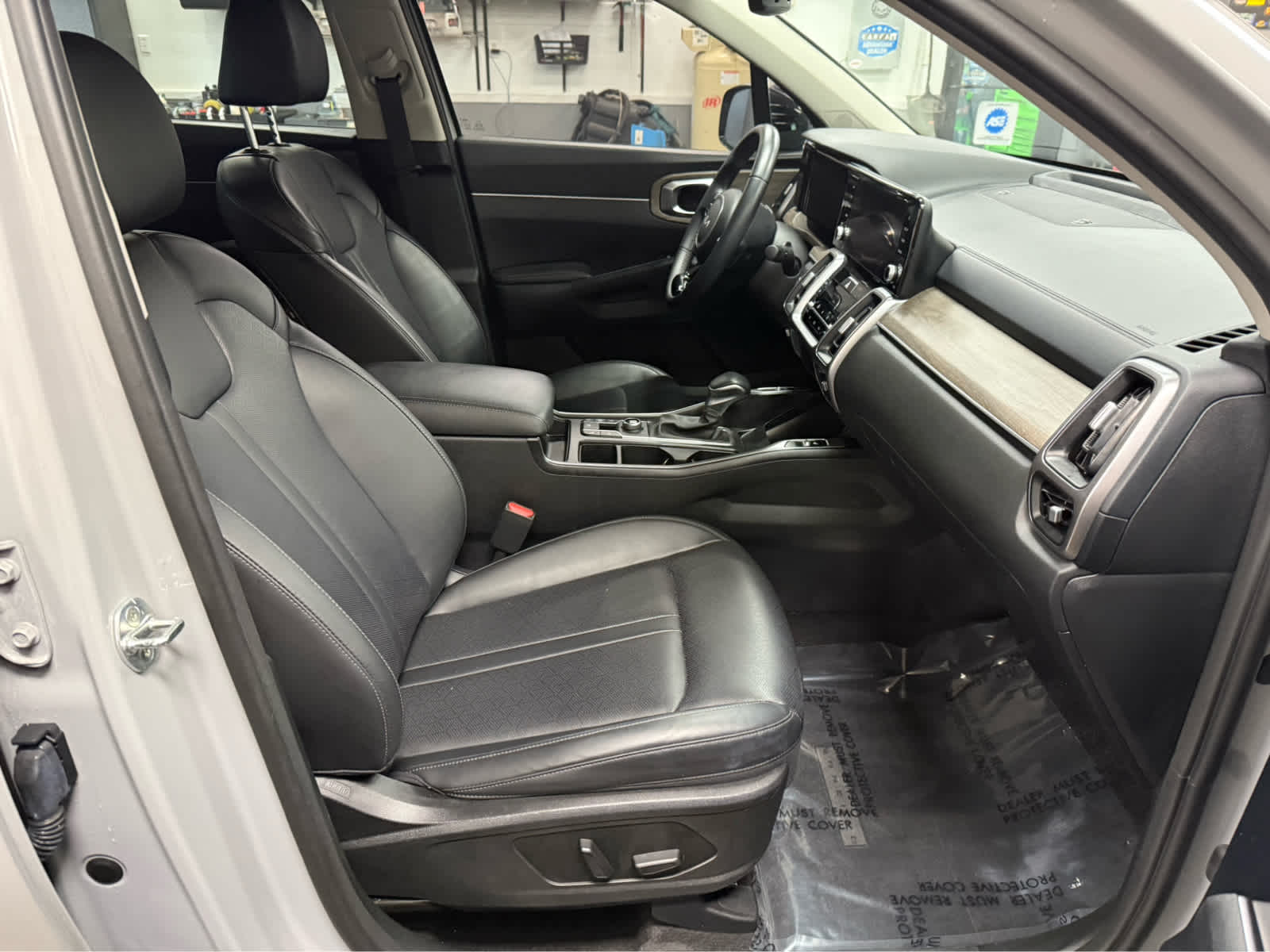 2023 Kia Sorento X-Line EX