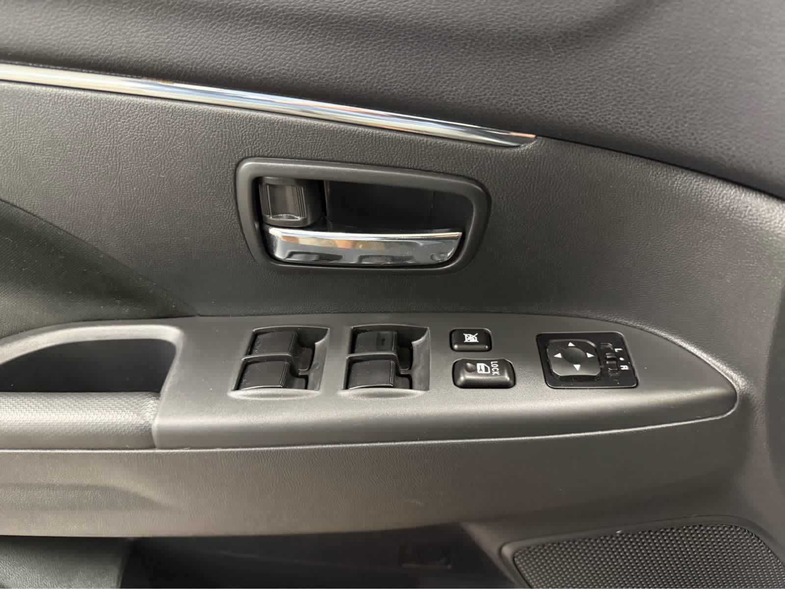 2023 Mitsubishi Outlander Sport ES