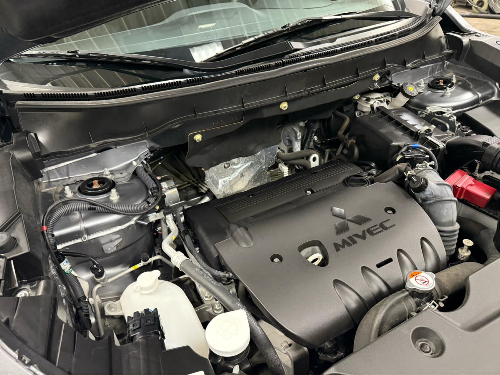 2023 Mitsubishi Outlander Sport ES