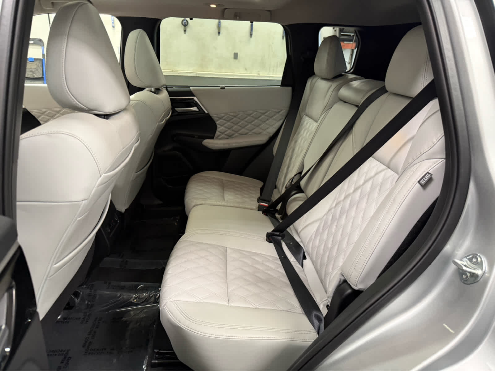 2024 Mitsubishi Outlander SEL