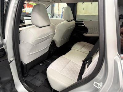 2024 Mitsubishi Outlander SEL
