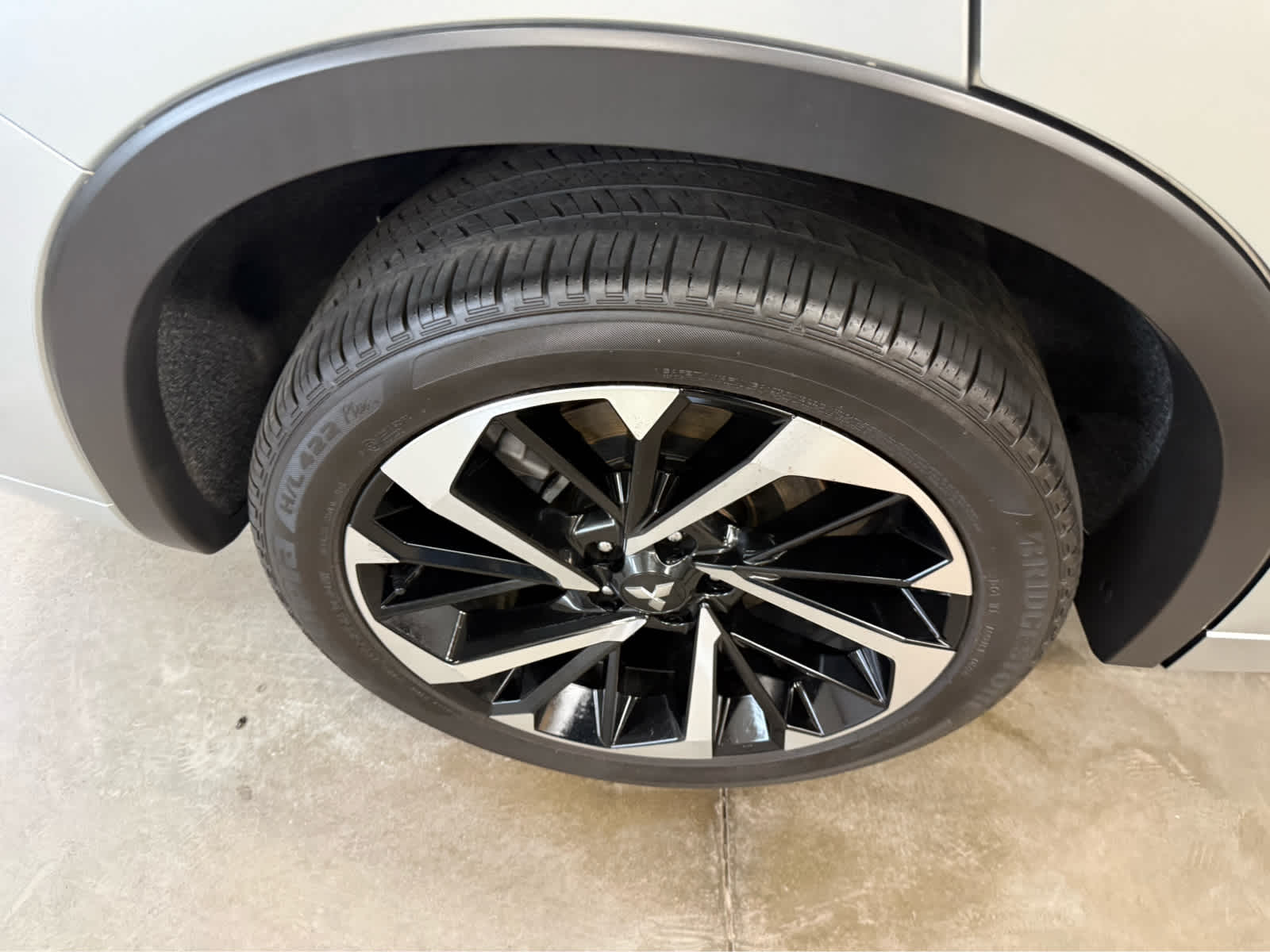 2024 Mitsubishi Outlander SEL