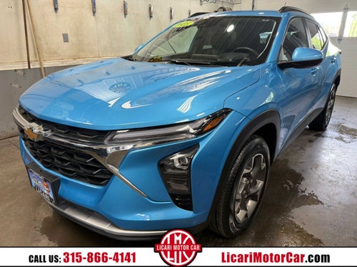 2025 Chevrolet Trax LT