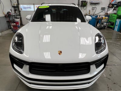2024 Porsche Macan Base