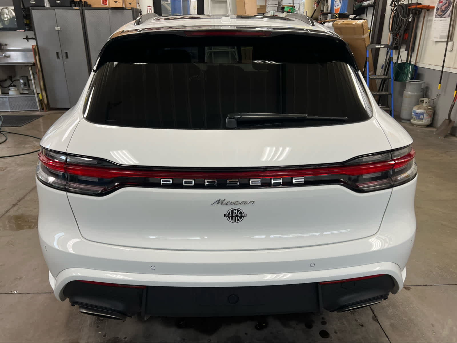 2024 Porsche Macan Base