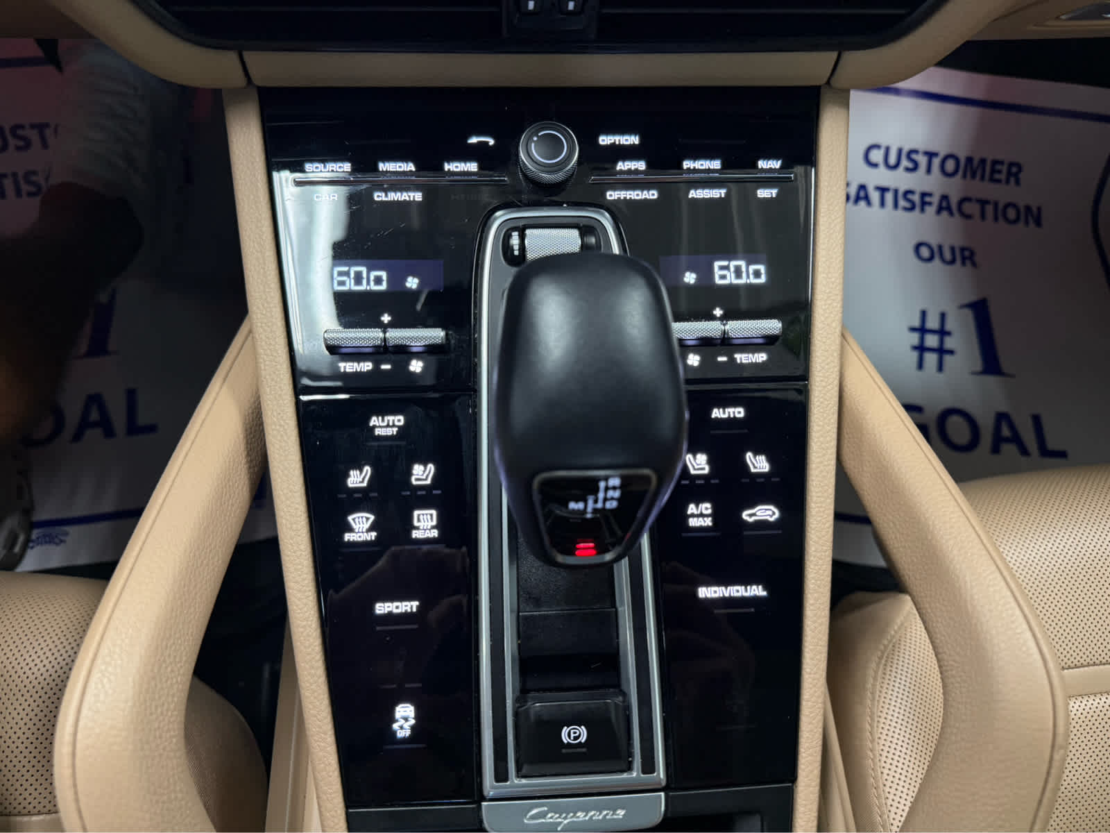 2023 Porsche Cayenne Platinum Edition