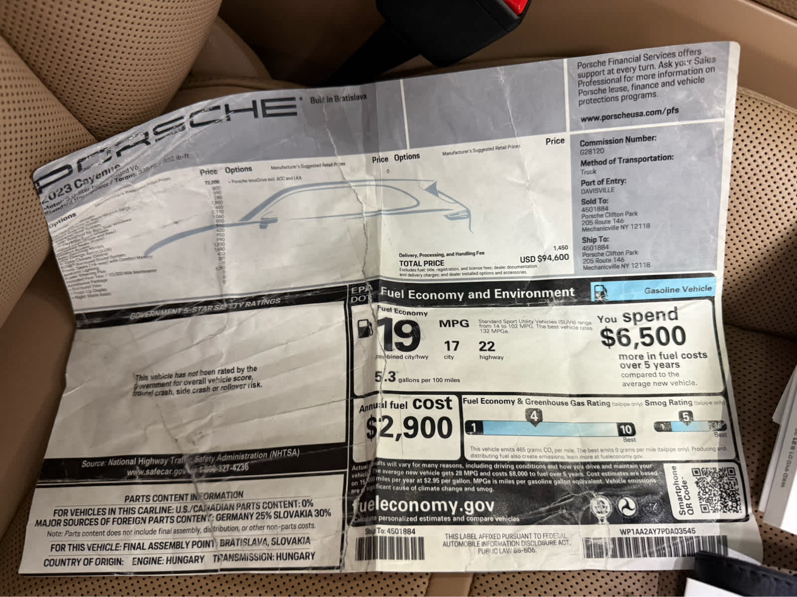2023 Porsche Cayenne Platinum Edition